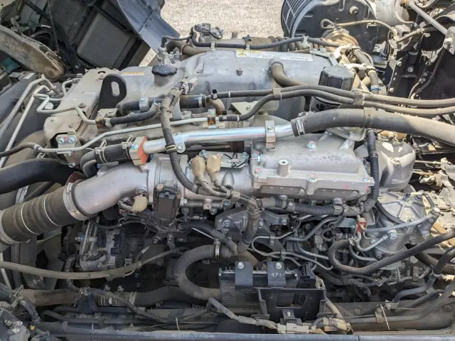 いすゞ ギガ 2KG-CXZ77CT(6x4)の写真45