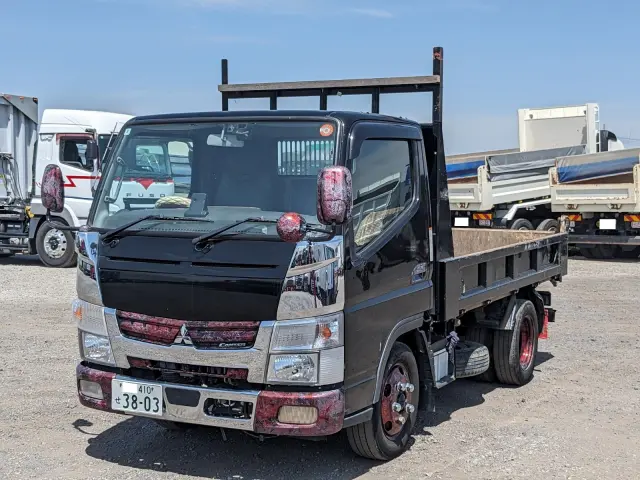 三菱 キャンター 2PG-FBA30(2WD)の写真1