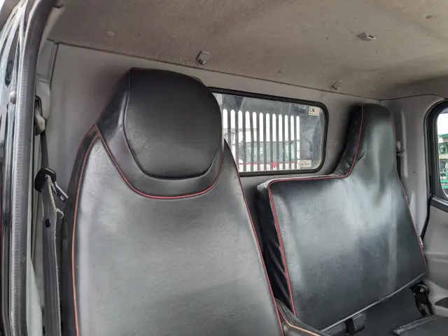 三菱 キャンター 2PG-FBA30(2WD)の写真40