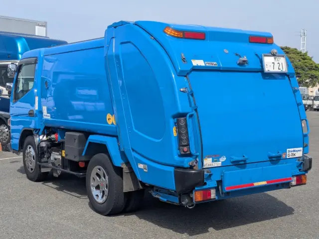 三菱 キャンター TKG-FEA50(2WD)の写真4