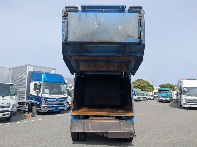 三菱 キャンター TKG-FEA50(2WD)の写真12