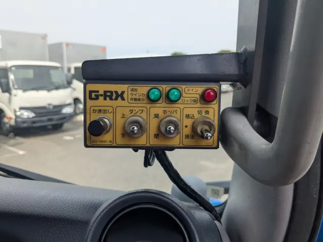三菱 キャンター TKG-FEA50(2WD)の写真40