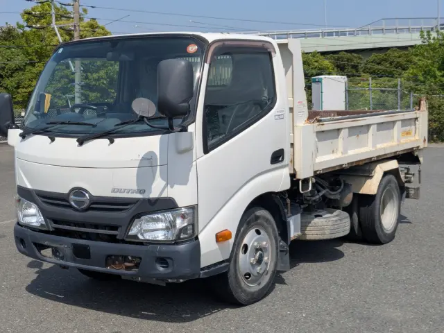 日野 デュトロ TKG-XZU620T(2WD)の写真1