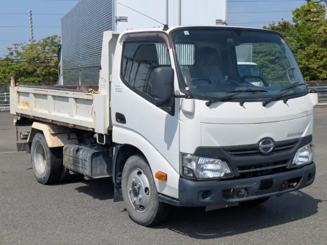 日野 デュトロ TKG-XZU620T(2WD)の写真2