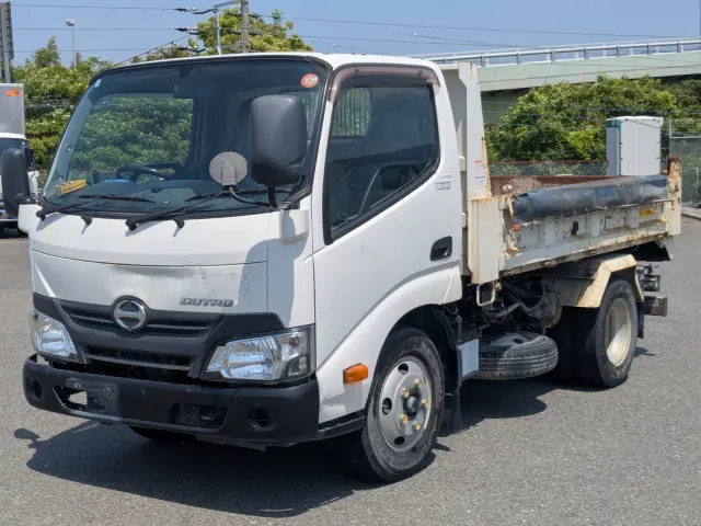 日野 デュトロ TKG-XZU620T(2WD)の写真1