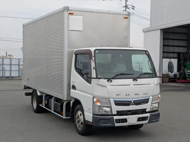 三菱 キャンター TPG-FEA50(2WD)の写真2