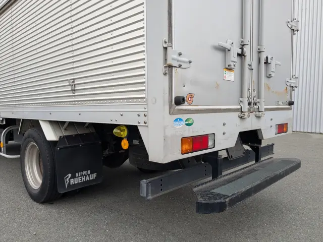 三菱 キャンター TPG-FEA50(2WD)の写真5