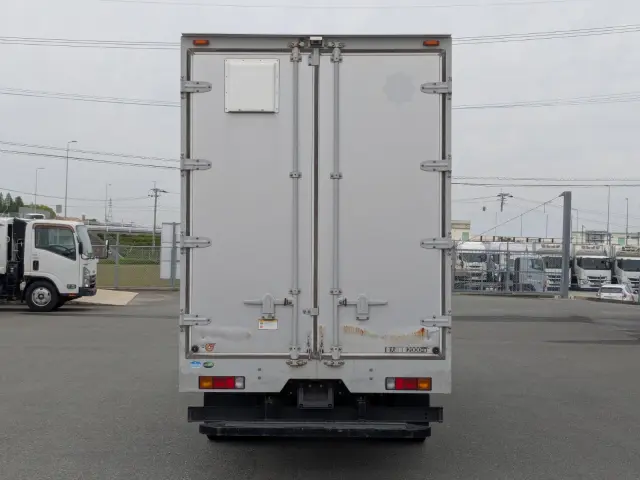 三菱 キャンター TPG-FEA50(2WD)の写真7