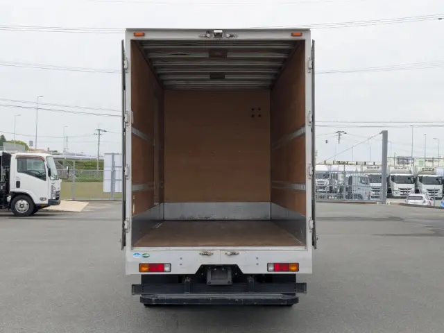 三菱 キャンター TPG-FEA50(2WD)の写真8