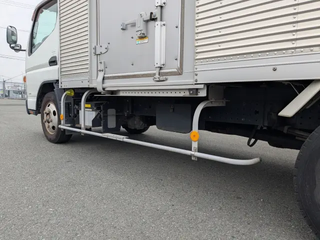 三菱 キャンター TPG-FEA50(2WD)の写真11