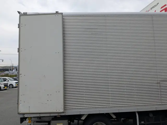 いすゞ エルフ TPG-NPR85AN(2WD)の写真15