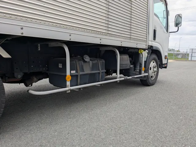 いすゞ エルフ TPG-NPR85AN(2WD)の写真17