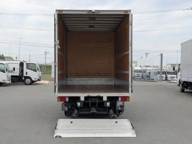 いすゞ エルフ TPG-NPR85AN(2WD)の写真34