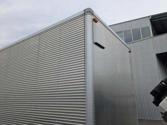 いすゞ エルフ TPG-NPR85AN(2WD)の写真44