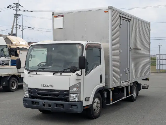 いすゞ エルフ TPG-NPR85AN(2WD)の写真1