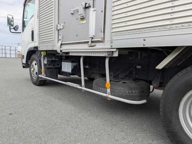 いすゞ エルフ TPG-NPR85AN(2WD)の写真12