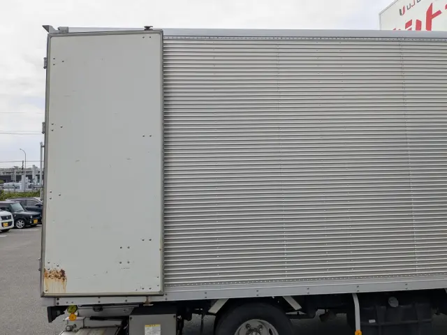いすゞ エルフ TPG-NPR85AN(2WD)の写真15