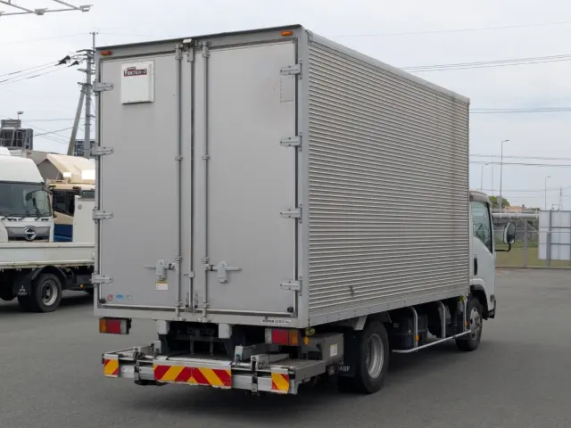 いすゞ エルフ TPG-NPR85AN(2WD)の写真4