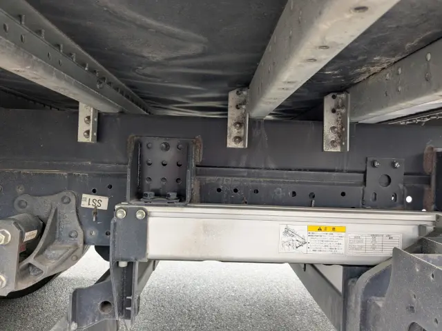 いすゞ エルフ TPG-NPR85AN(2WD)の写真10