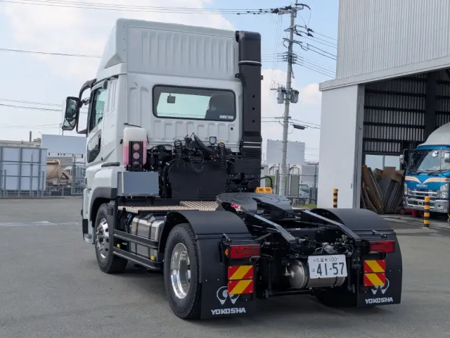 三菱 スーパーグレート 2RG-FP84VDR(2WD)の写真3