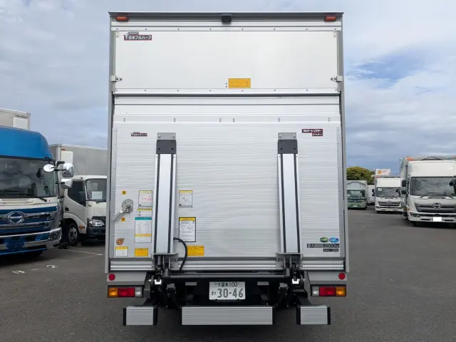 三菱 キャンター 2RG-FEB50(2WD)の写真5