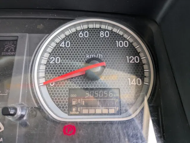 いすゞ ギガ 2PG-CYJ77C(8x4)の写真40
