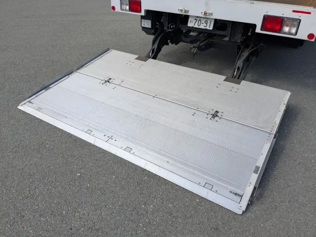 日野 レンジャー 2KG-FD2ABG(2WD)の写真10