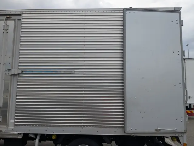 日野 デュトロ 2RG-XZU710M(2WD)の写真20