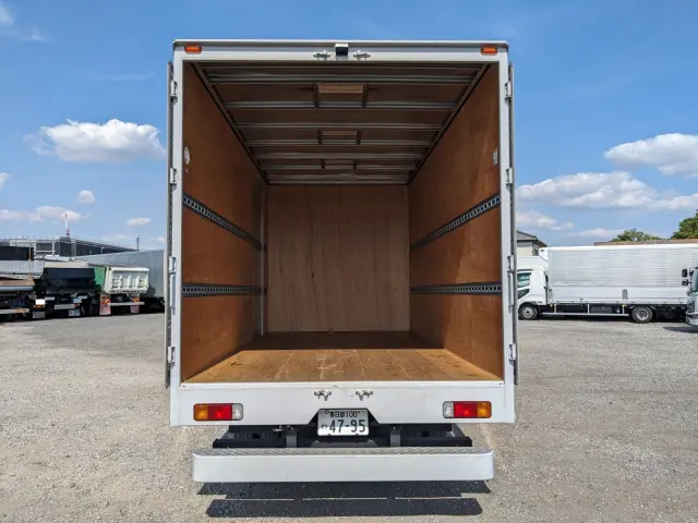 日野 デュトロ 2RG-XZU710M(2WD)の写真8