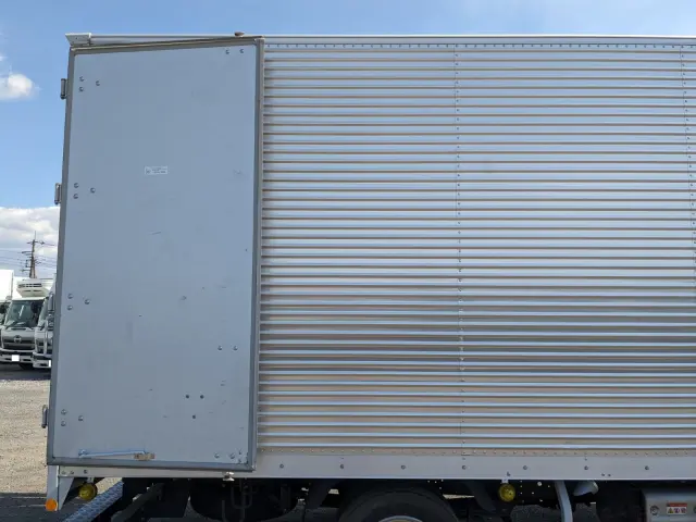 日野 デュトロ 2RG-XZU710M(2WD)の写真32