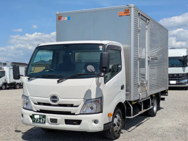日野 デュトロ 2RG-XZU712M(2WD)の写真1