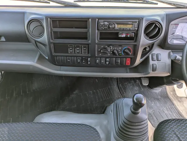 日野 デュトロ 2RG-XZU712M(2WD)の写真27