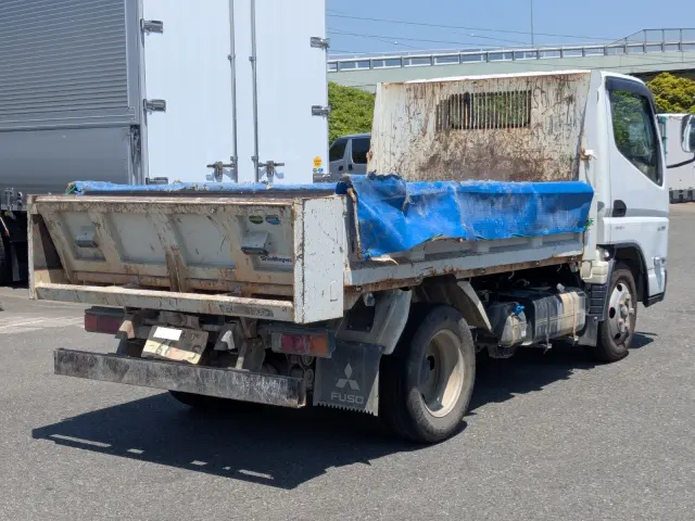 三菱 キャンター 2RG-FBA60(2WD)の写真3