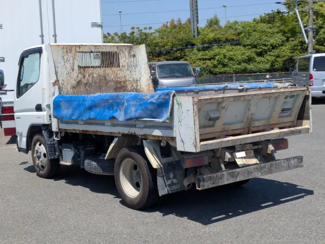 三菱 キャンター 2RG-FBA60(2WD)の写真4