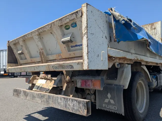 三菱 キャンター 2RG-FBA60(2WD)の写真7