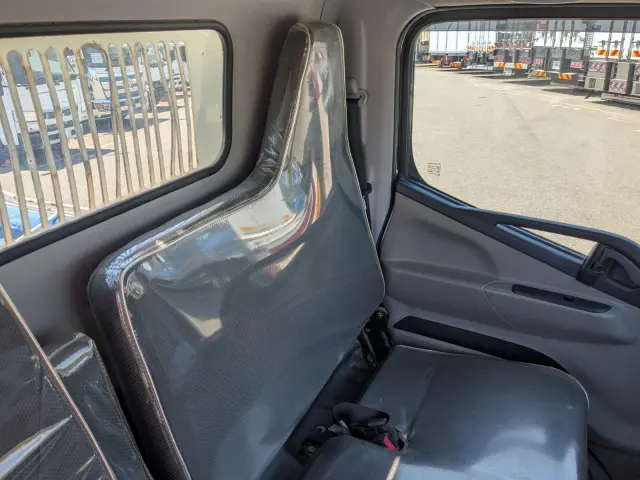 三菱 キャンター 2RG-FBA60(2WD)の写真27