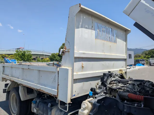 三菱 キャンター 2RG-FBA60(2WD)の写真44