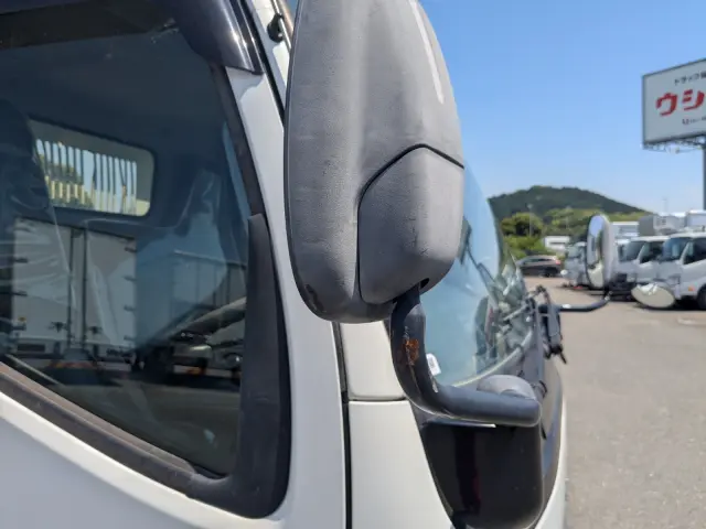 三菱 キャンター 2RG-FBA60(2WD)の写真47