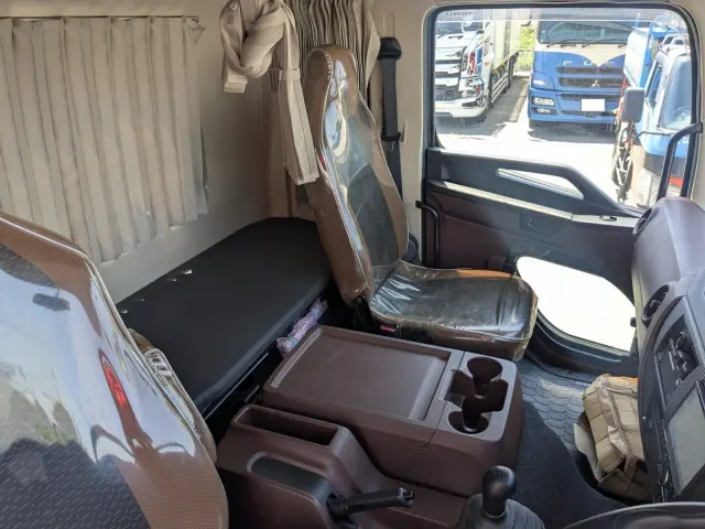 日野 レンジャー 2KG-GK2ABA(2WD)の写真42