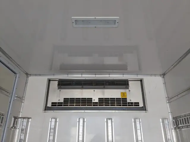 日野 デュトロ 2RG-XZU710M(2WD)の写真14