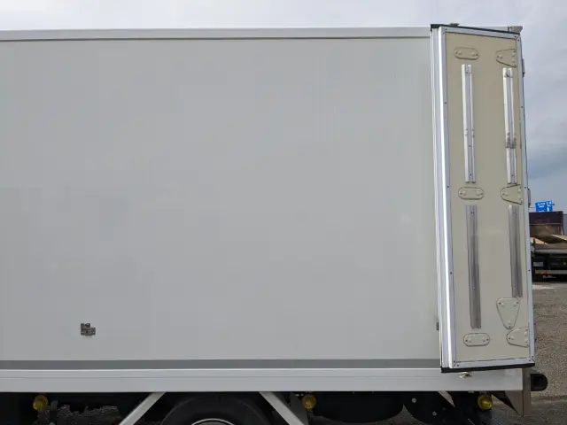 日野 デュトロ 2RG-XZU710M(2WD)の写真19
