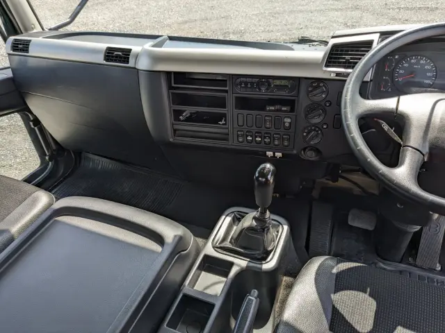 三菱 ファイター 2KG-FK61F(2WD)の写真27