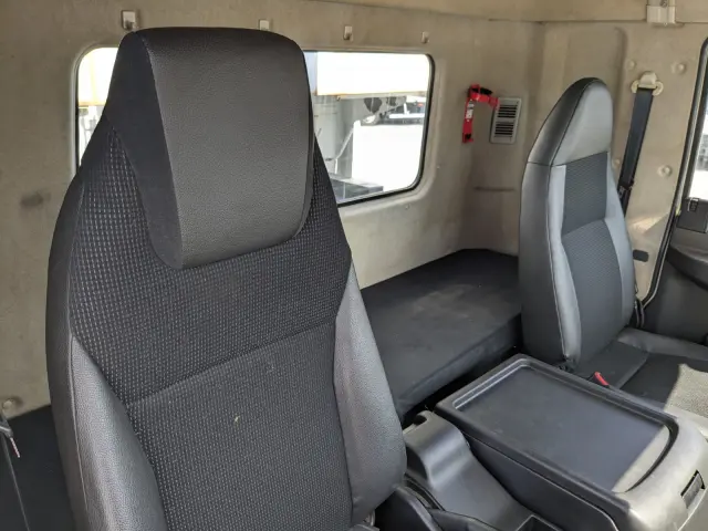 三菱 ファイター 2KG-FK61F(2WD)の写真28
