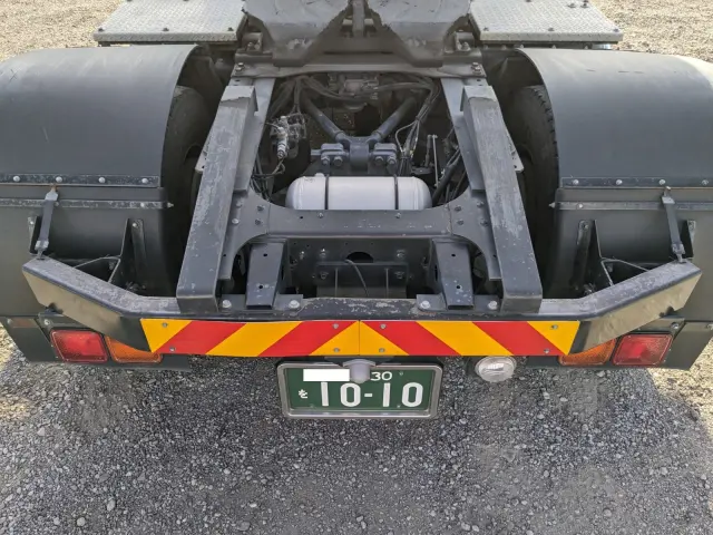 日野 プロフィア QPG-SH1EDDG(2WD)の写真8
