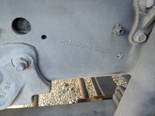 日野 プロフィア QPG-SH1EDDG(2WD)の写真33