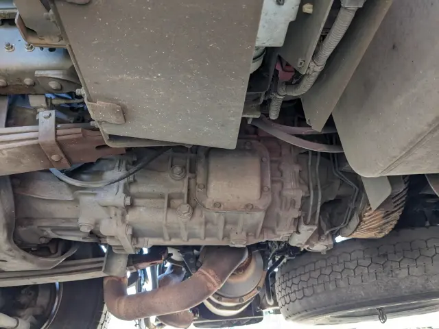 日野 プロフィア QPG-SH1EDDG(2WD)の写真19