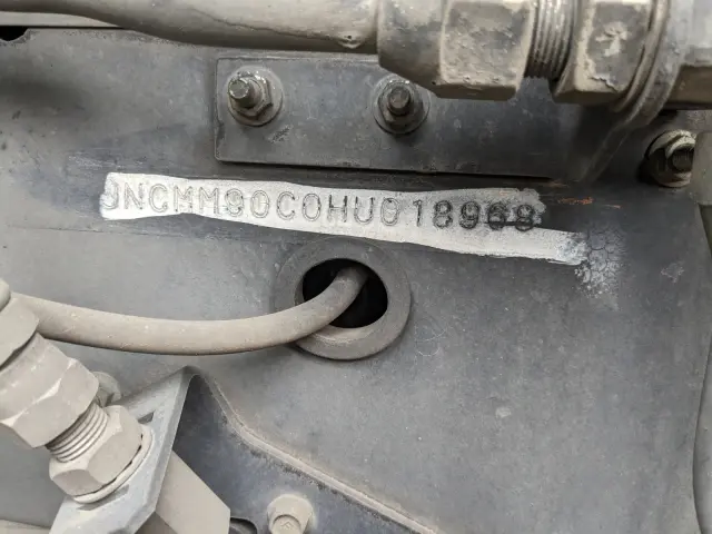 UD クオン QKG-CD5ZA(6x2)の写真48