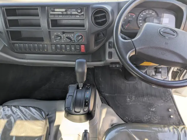 日野 デュトロ TKG-XZU710M(2WD)の写真28
