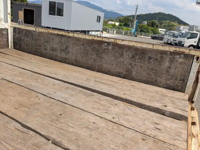 三菱 キャンター TPG-FBA00(2WD)の写真10