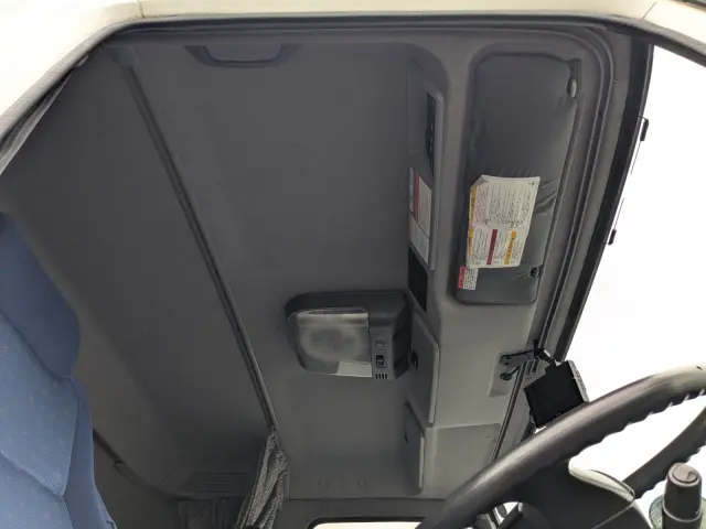 いすゞ ギガ QKG-CYJ77A(8x4)の写真32